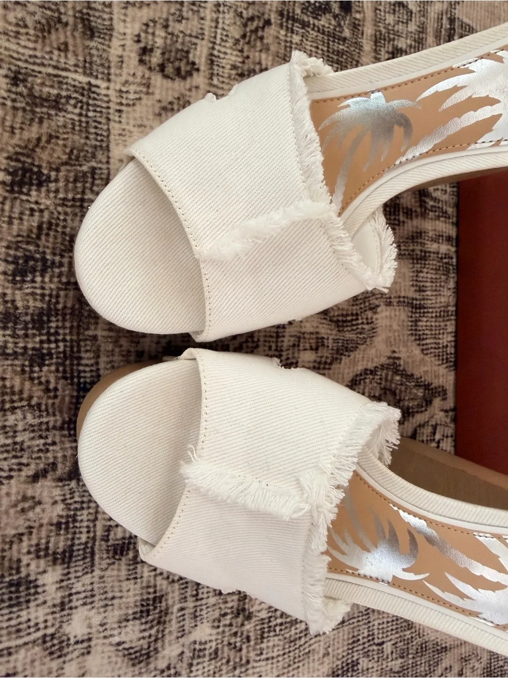 Gianni Bini x DANNIJO Daisy Denim Studded Platform Sandals, GENTLY WORN, SZ 10
